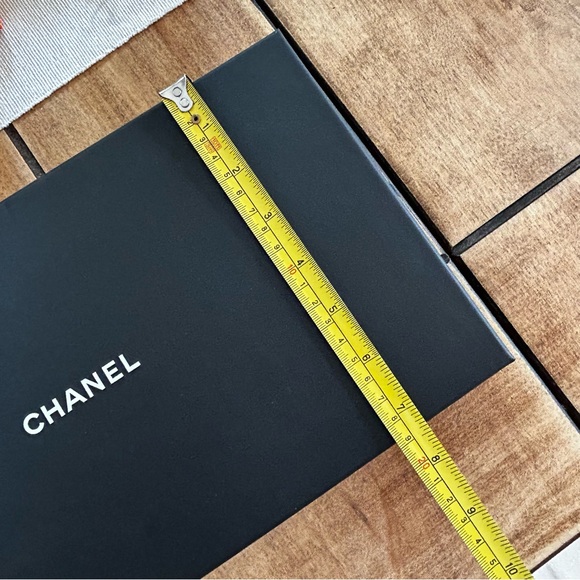 Chanel Pouch Box - Picture 5 of 6
